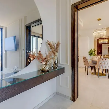 Appartamento Superlative Skyline Apartment, Mercury Tower *