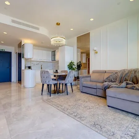 Appartamento Superlative Skyline Apartment, Mercury Tower San Giuliano