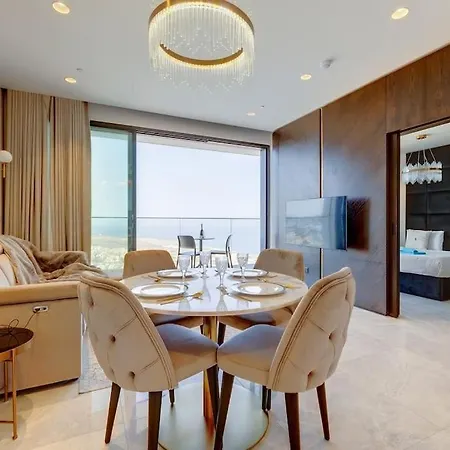 Superlative Skyline Apartment, Mercury Tower * San Giuliano